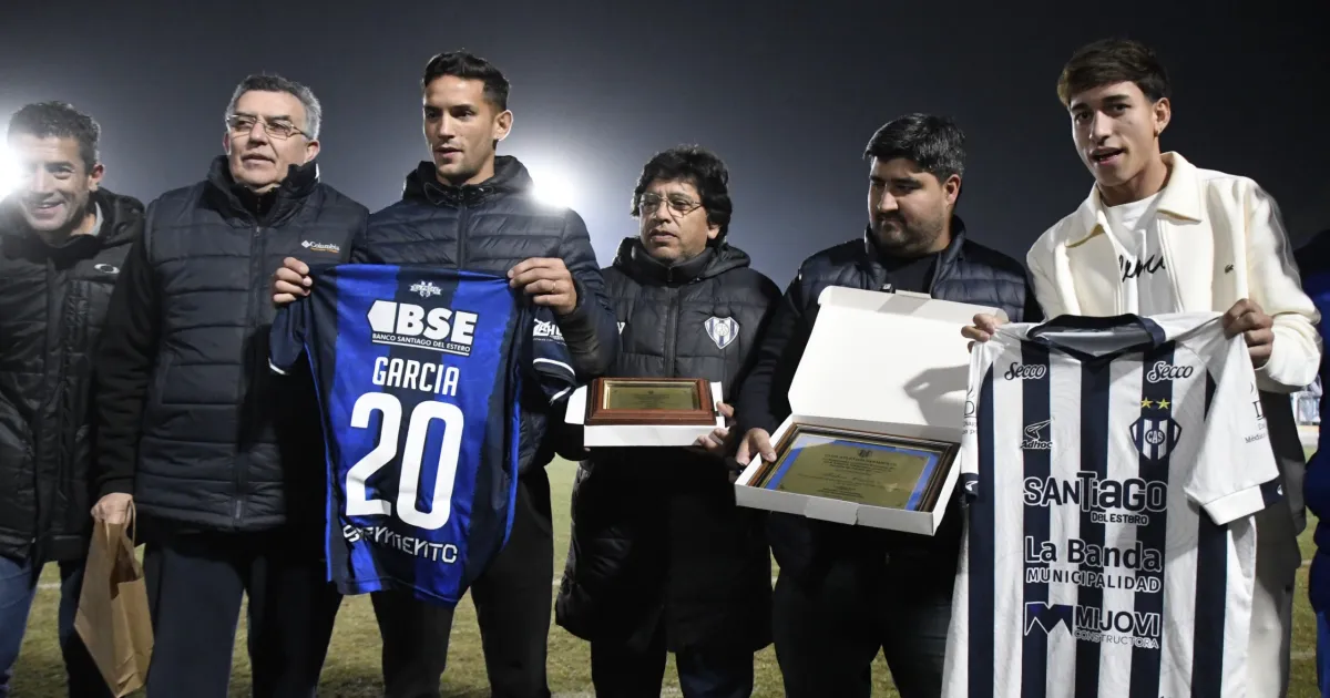 homenaje a Carrizo García y Paz