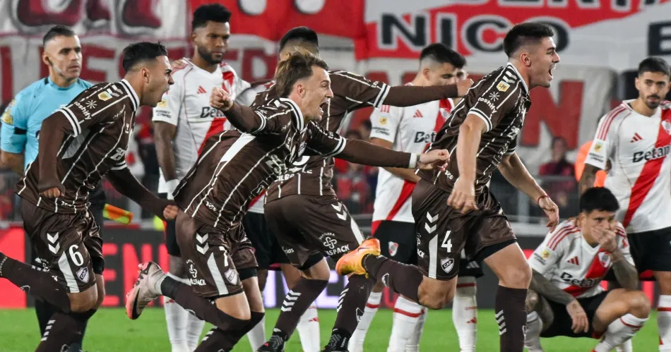 River eliminado por Platense