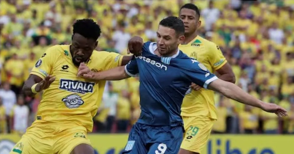 show de goles de Racing en Colombia