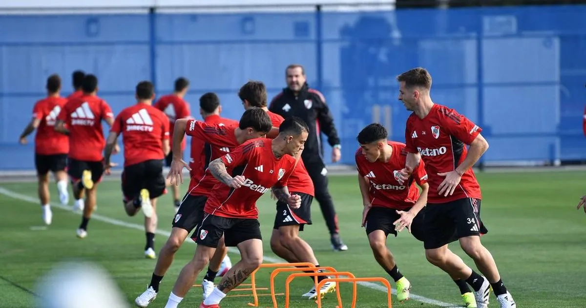 bombazo en river