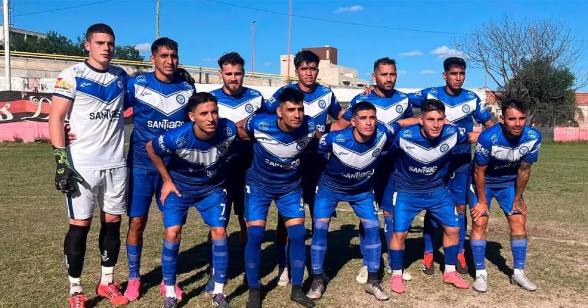 Vélez (SR) goleó, gustó, es otra vez líder